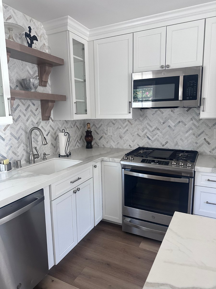 Furnished Finder property 1024246_1 photo 3