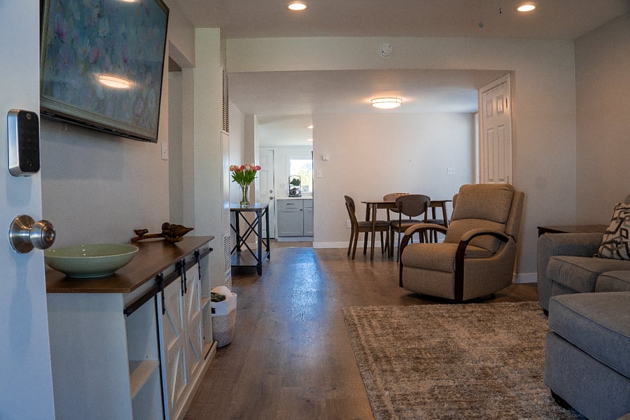 Furnished Finder property 1024258_1 photo 9