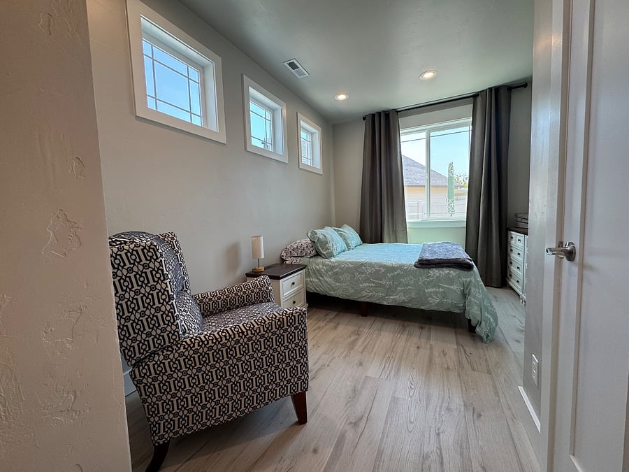 Furnished Finder property 1024263_1 photo 4