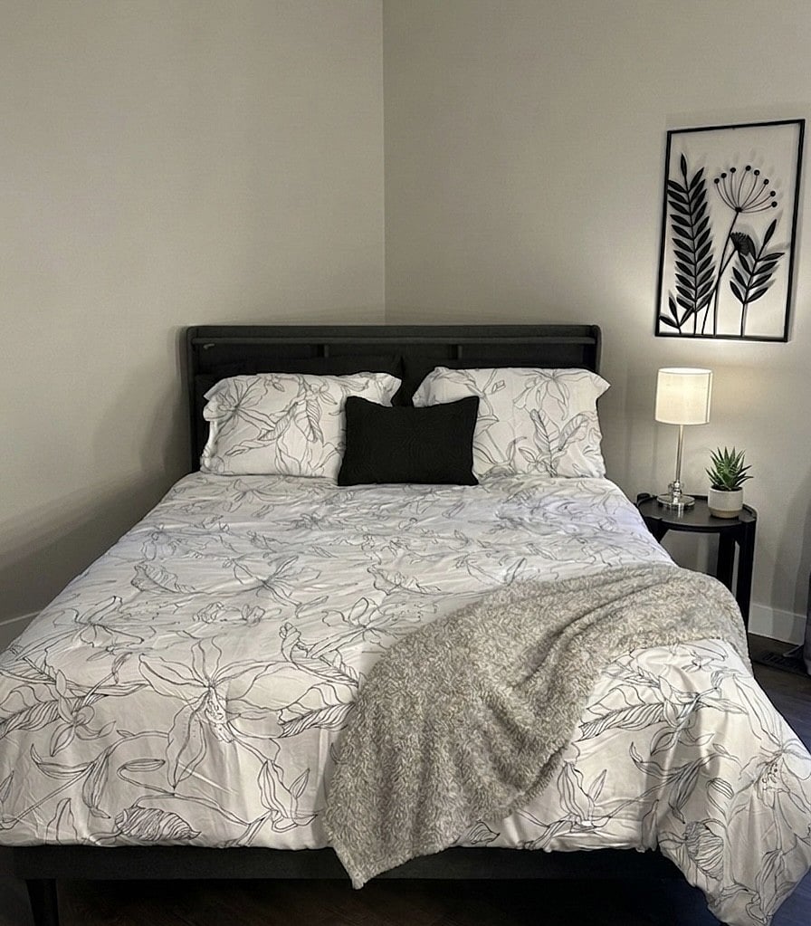 Furnished Finder property 1024266_1 photo 15