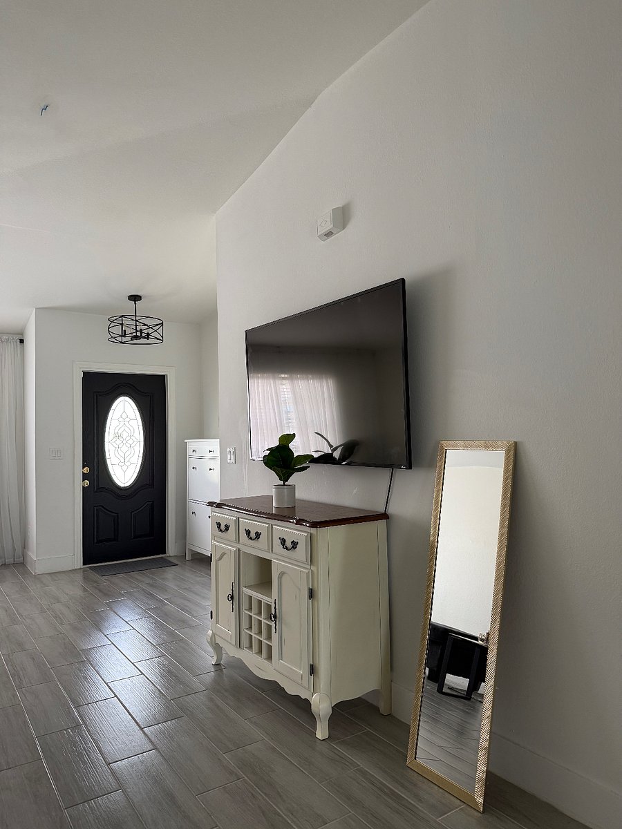 Furnished Finder property 1024271_1 photo 8