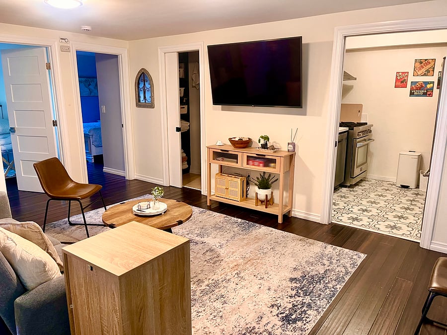 Furnished Finder property 1024274_1 photo 10