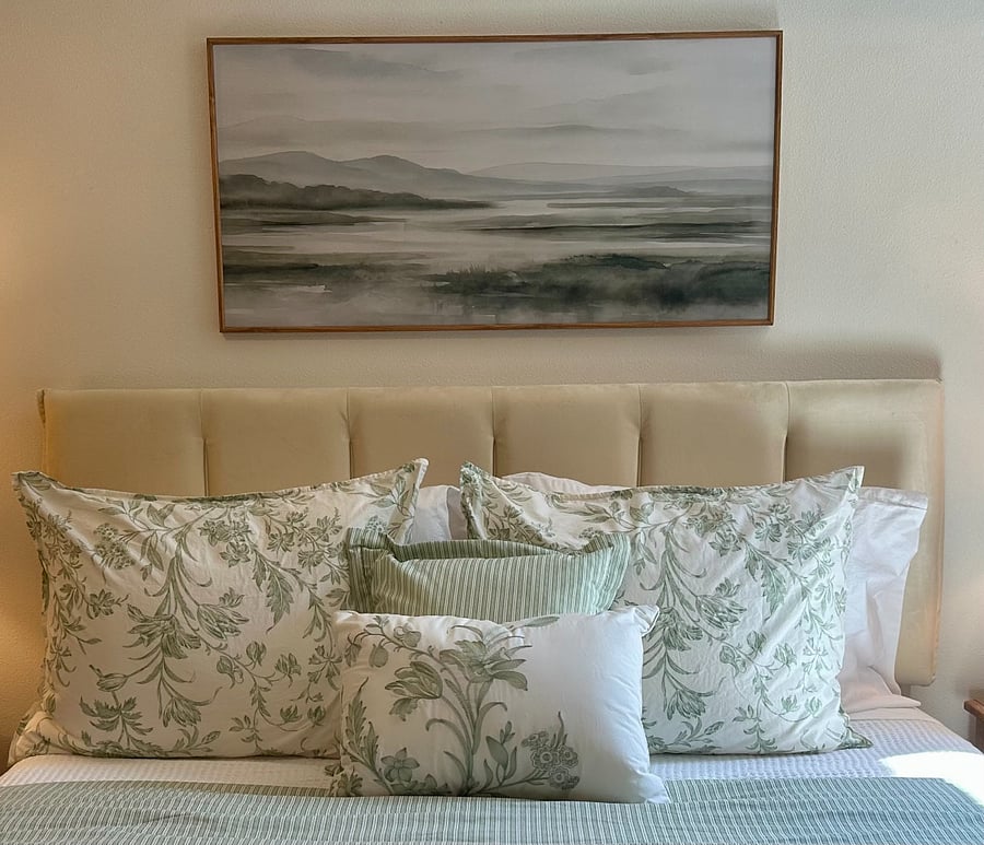 Queen bed