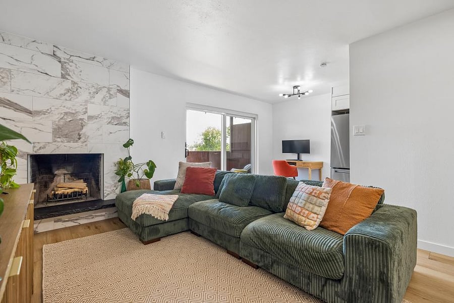 Furnished Finder property 1024281_1 photo 7