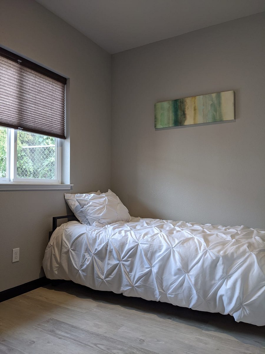 Furnished Finder property 1024284_1 photo 3
