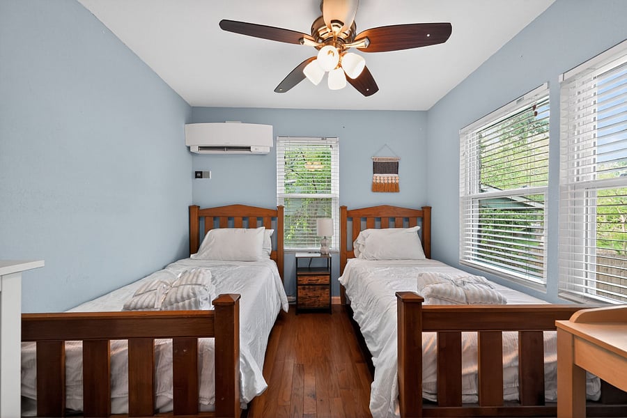 Furnished Finder property 1024293_1 photo 11
