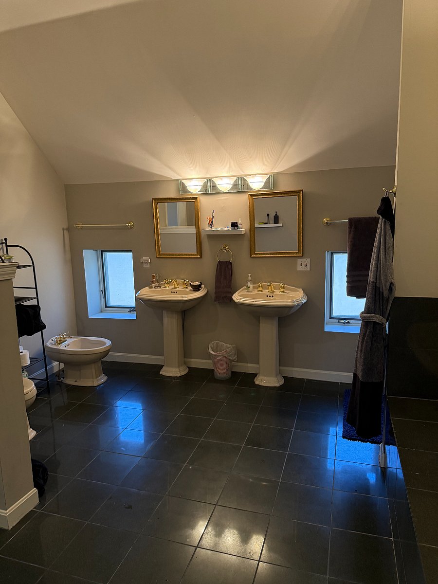 Furnished Finder property 1024298_1 photo 15