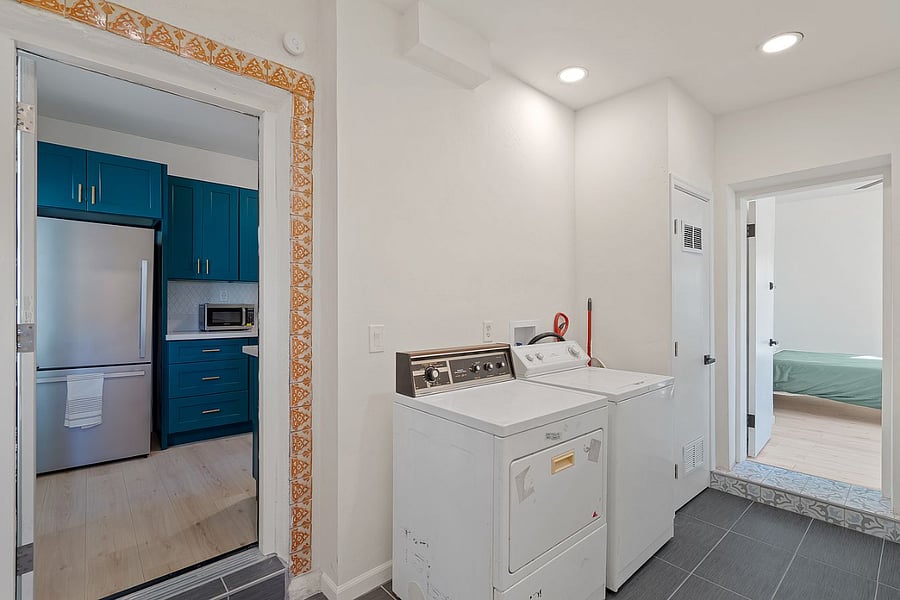 Furnished Finder property 1024310_1 photo 16