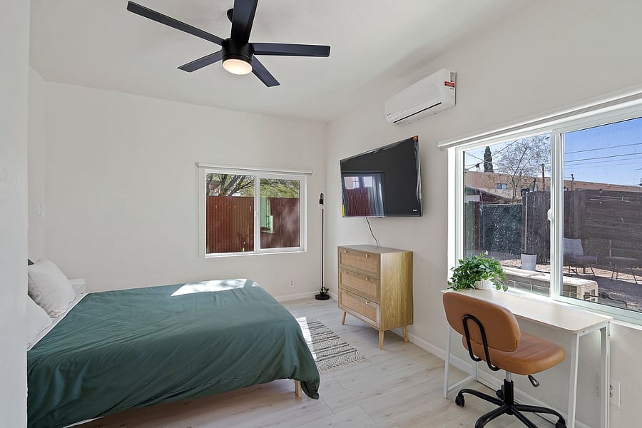 Furnished Finder property 1024310_1 photo 18