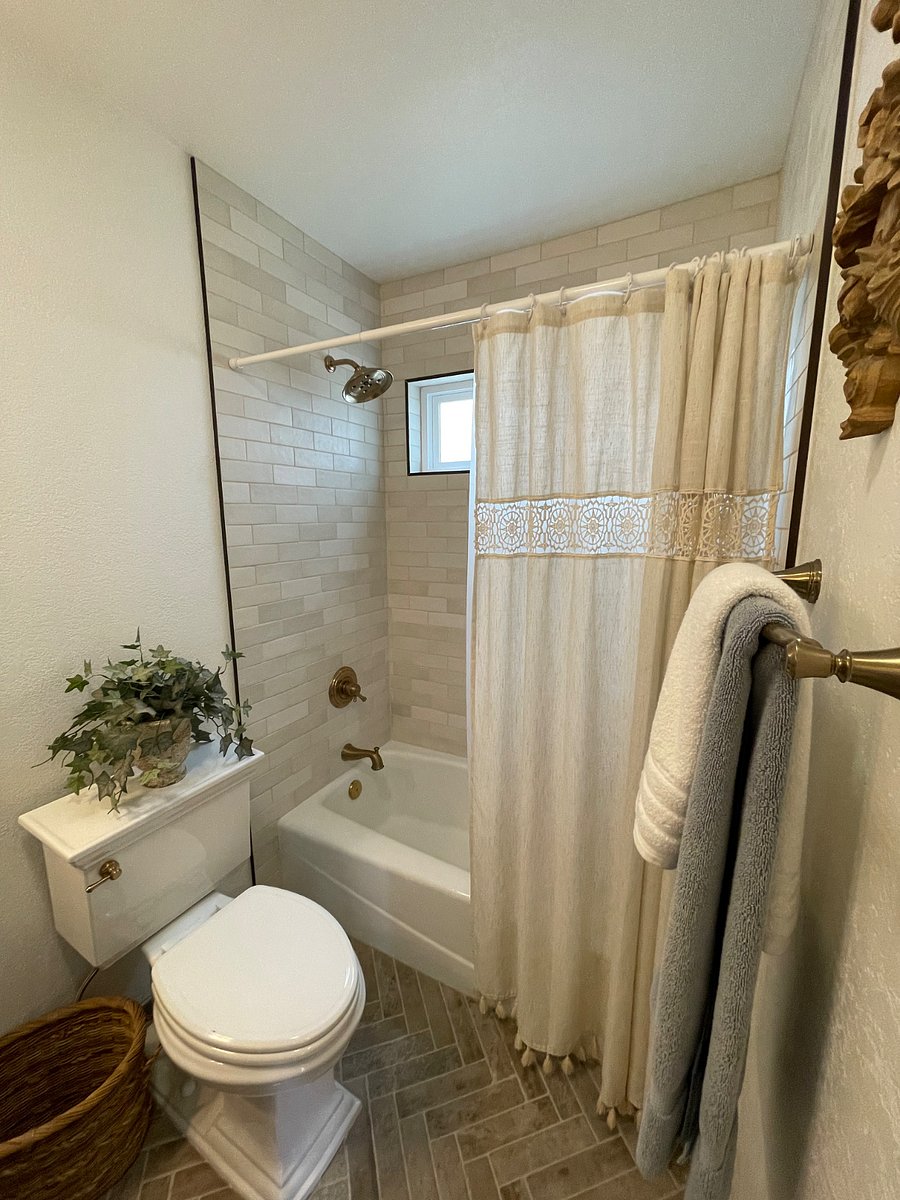 Furnished Finder property 1024318_1 photo 15