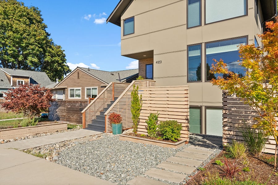 Steps on right to separate Unit B ADU unit