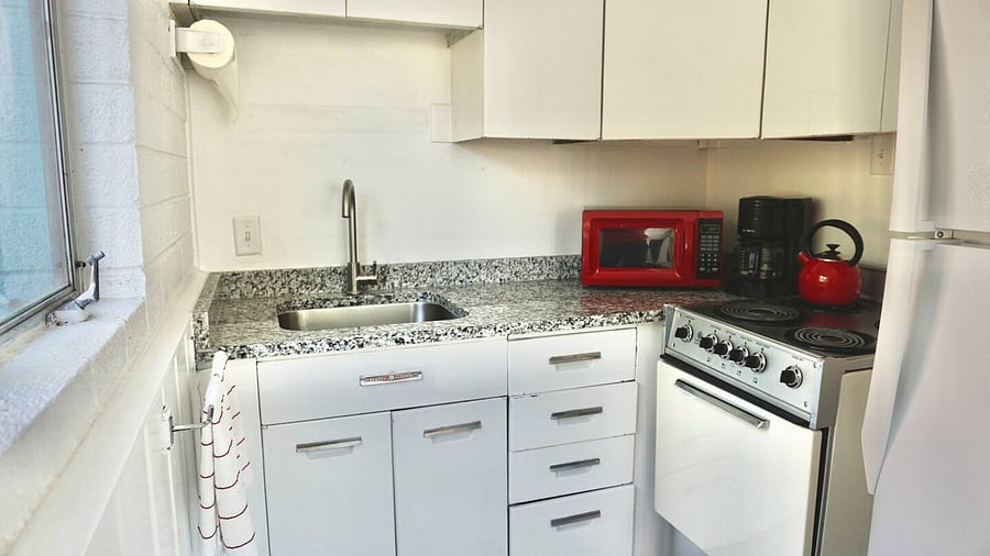 Furnished Finder property 1024322_1 photo 2