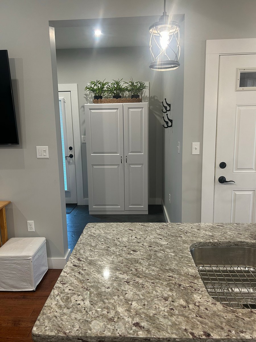 Furnished Finder property 1024336_1 photo 9