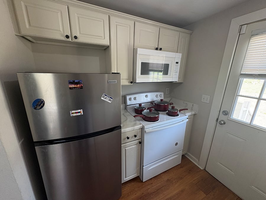 Furnished Finder property 1024349_1 photo 3