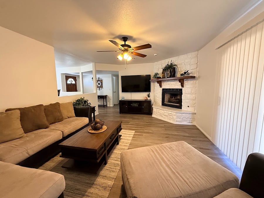 Furnished Finder property 1024351_1 photo 3
