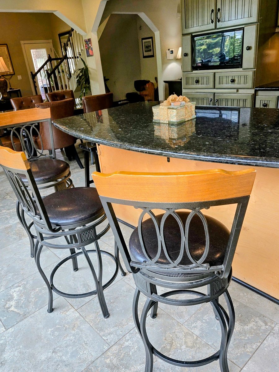 Furnished Finder property 1024368_1 photo 32