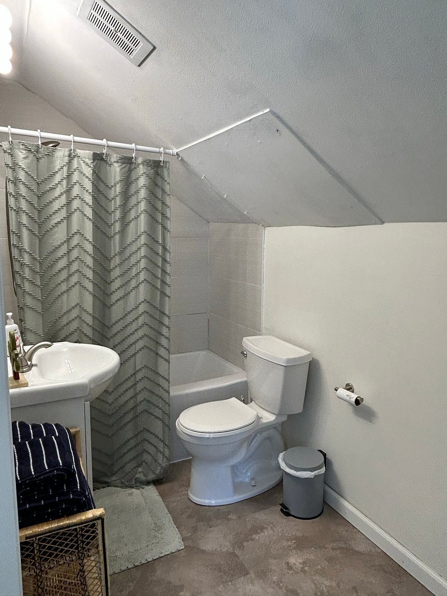 Furnished Finder property 1024371_1 photo 14