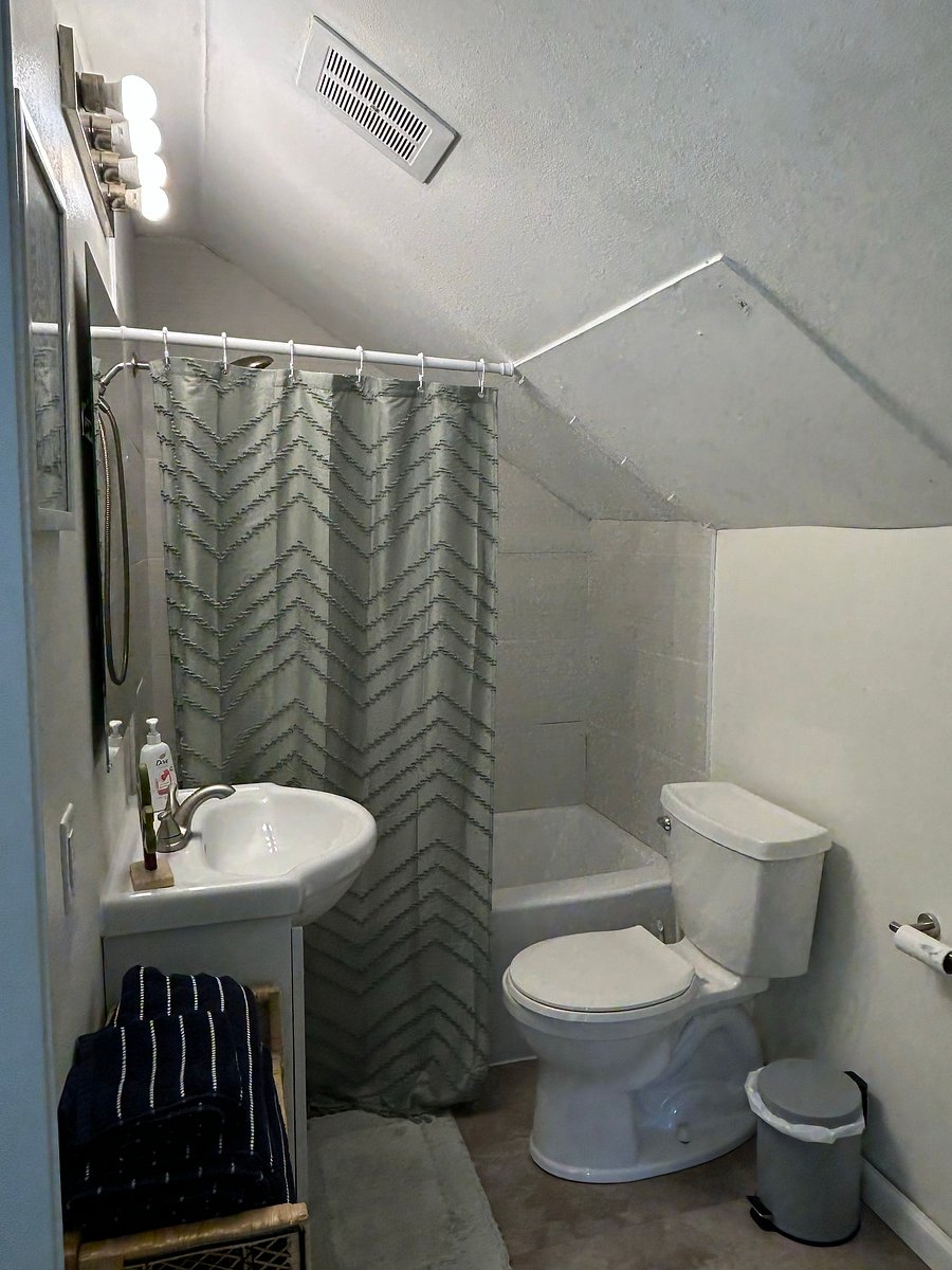 Furnished Finder property 1024371_1 photo 7