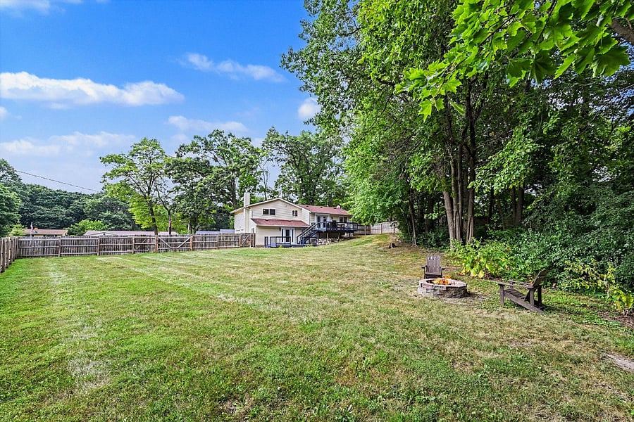 Furnished Finder property 1024373_1 photo 24