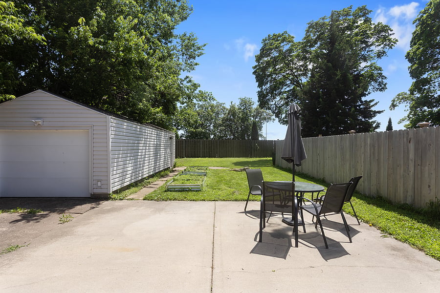 Furnished Finder property 1024390_1 photo 31