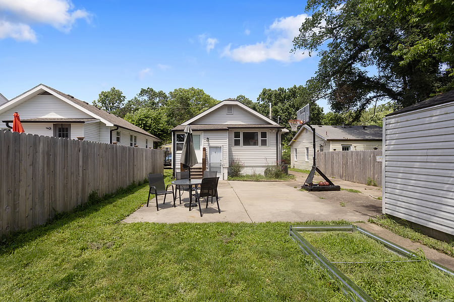 Furnished Finder property 1024390_1 photo 32