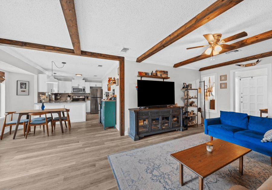 Furnished Finder property 1024402_1 photo 3