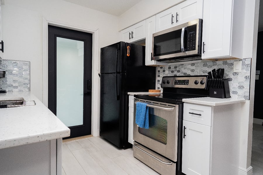 Furnished Finder property 1024407_1 photo 18