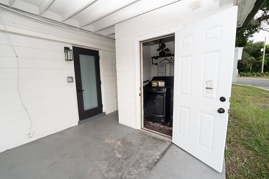 Furnished Finder property 1024407_1 photo 50