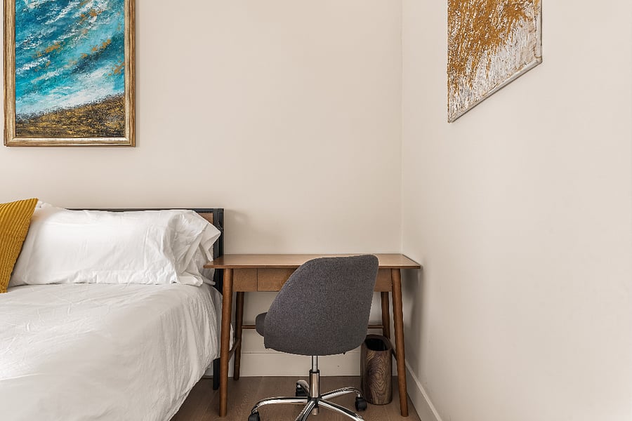 Bedroom 1 - workspace