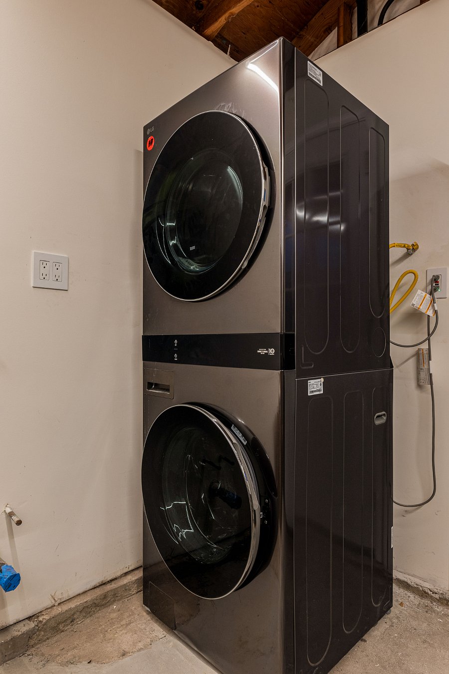 Large capacity, high efficiency, washer and gas dryer