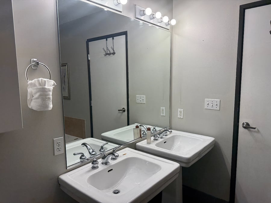 Furnished Finder property 1024411_1 photo 14