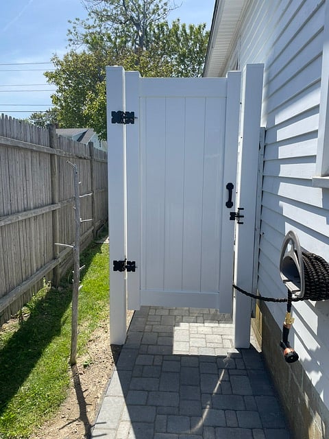 Outdoor shower