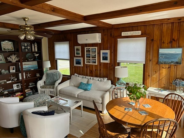Livingroom & dining room with mini-split A/C