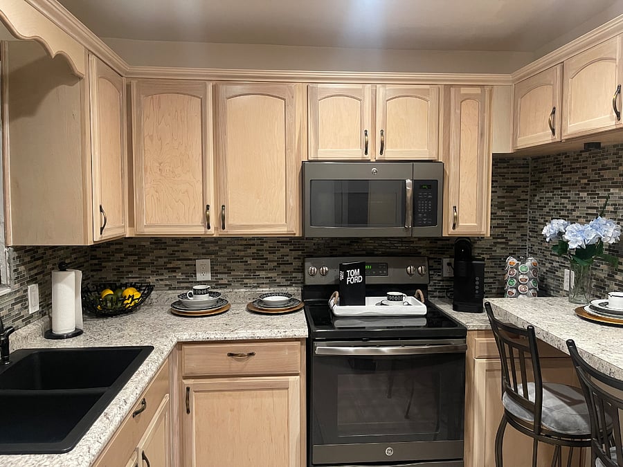 Furnished Finder property 1024424_1 photo 3