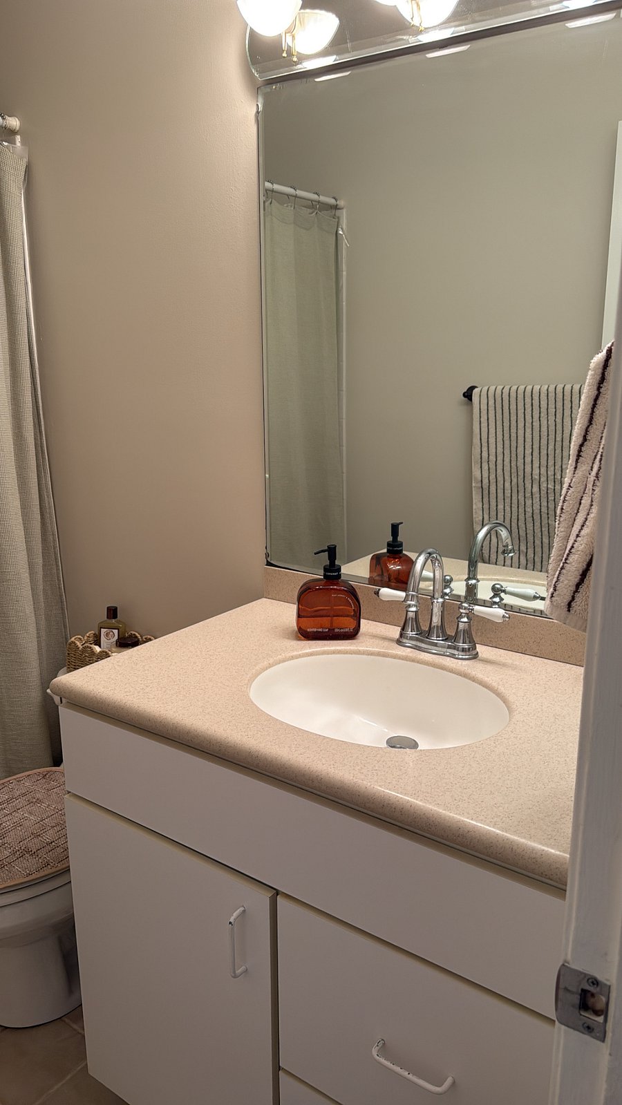 Furnished Finder property 1024438_1 photo 11