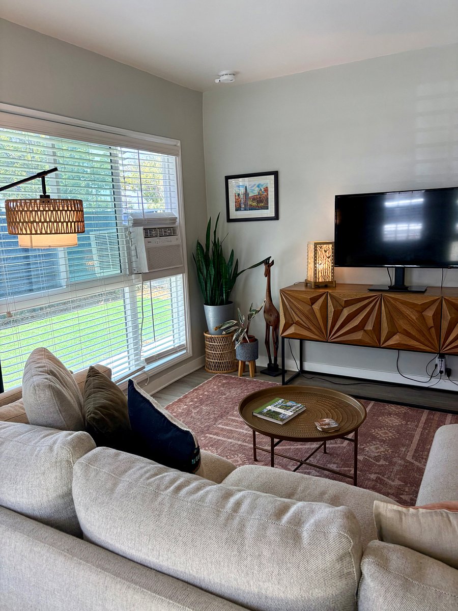 Furnished Finder property 1024440_1 photo 21