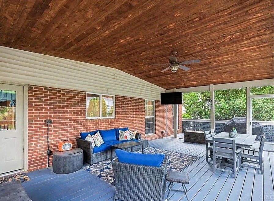 Furnished Finder property 1024441_1 photo 11