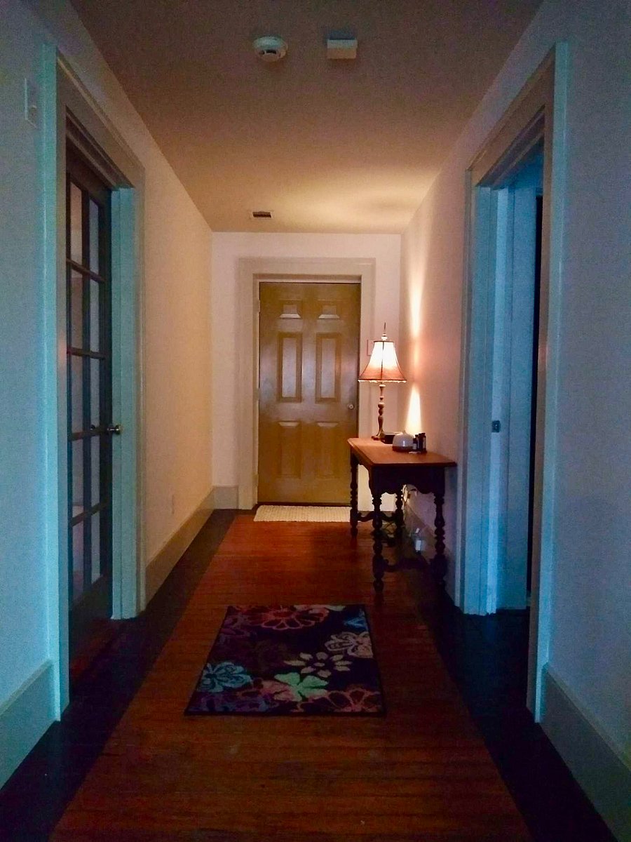 Furnished Finder property 1024460_1 photo 30