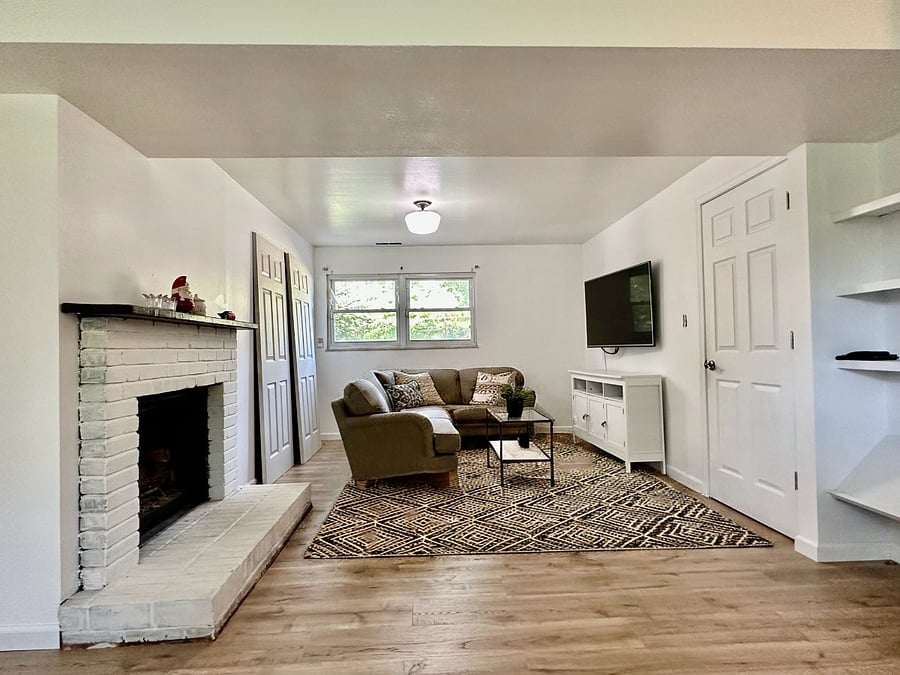 Furnished Finder property 1024483_1 photo 10
