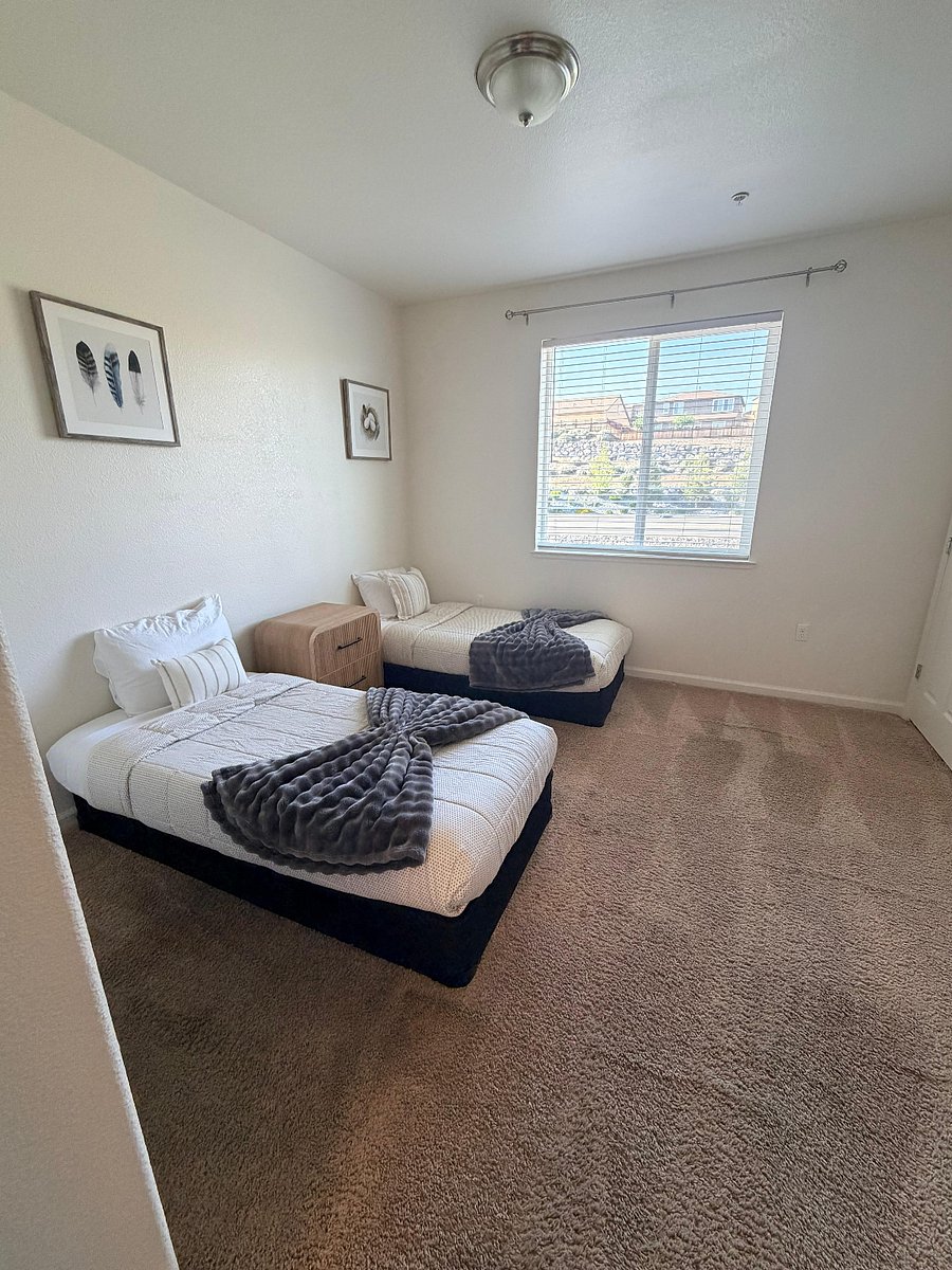 Furnished Finder property 1024492_1 photo 4