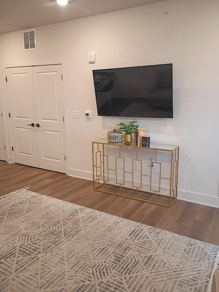 Furnished Finder property 1024503_1 photo 6