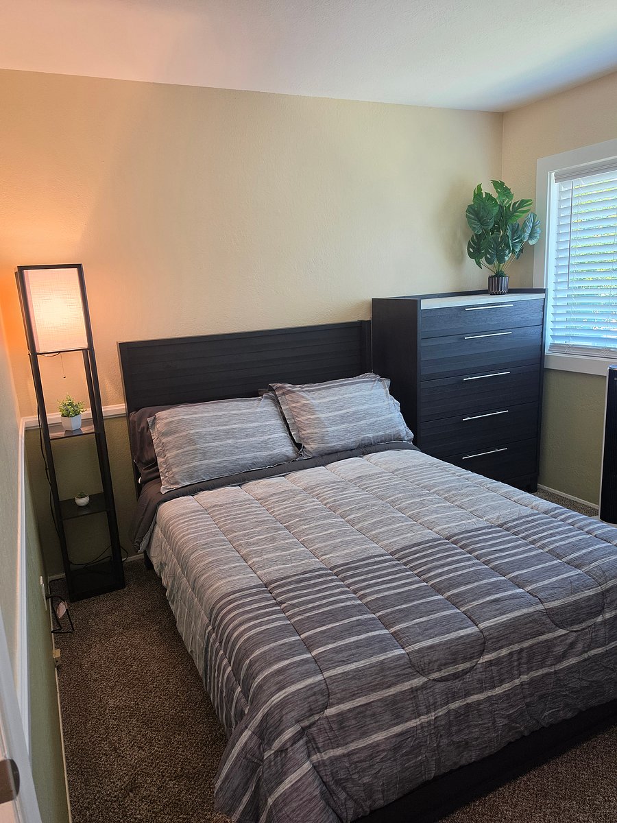 Furnished Finder property 1024510_1 photo 9