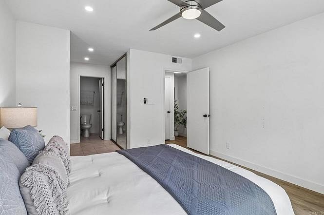 Furnished Finder property 1024513_1 photo 9