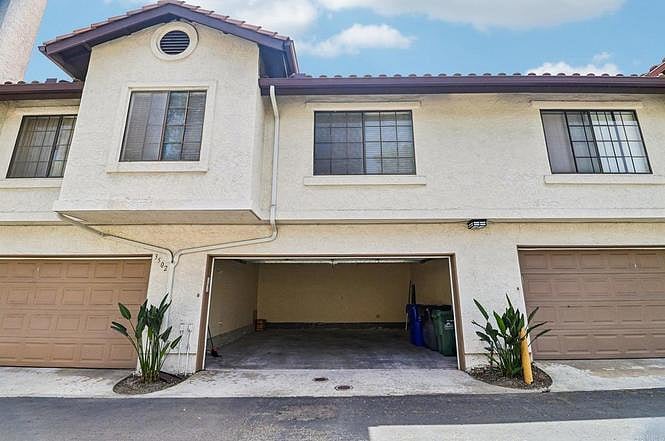 Furnished Finder property 1024513_1 photo 24