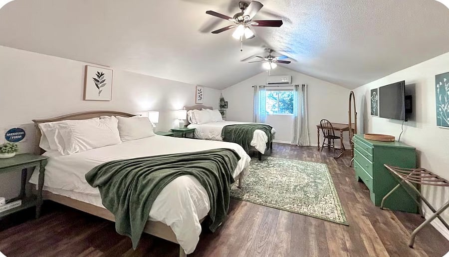 Furnished Finder property 1024526_1 photo 8