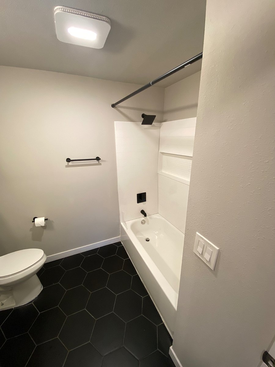 Furnished Finder property 1024541_1 photo 8