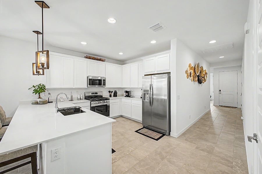 Furnished Finder property 1024548_1 photo 12