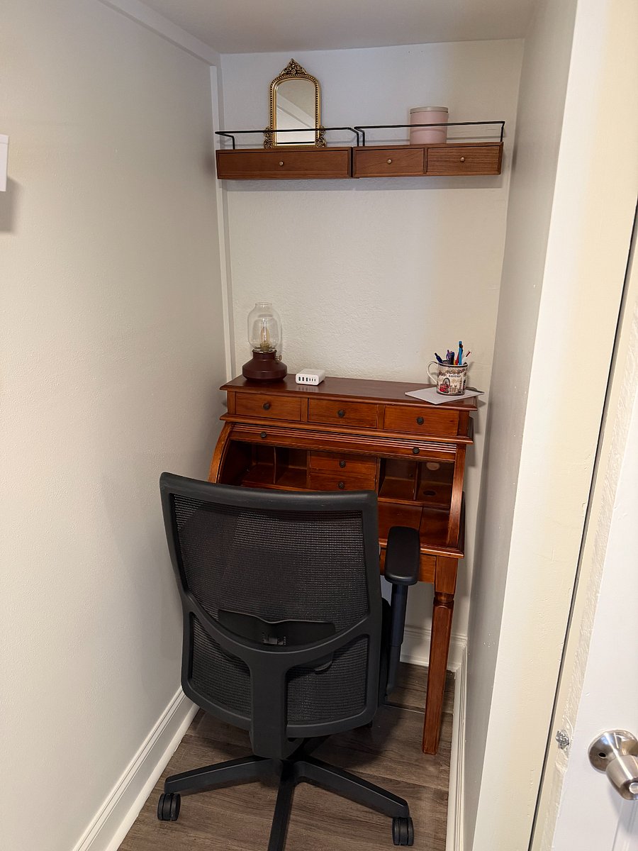 First Floor Desk