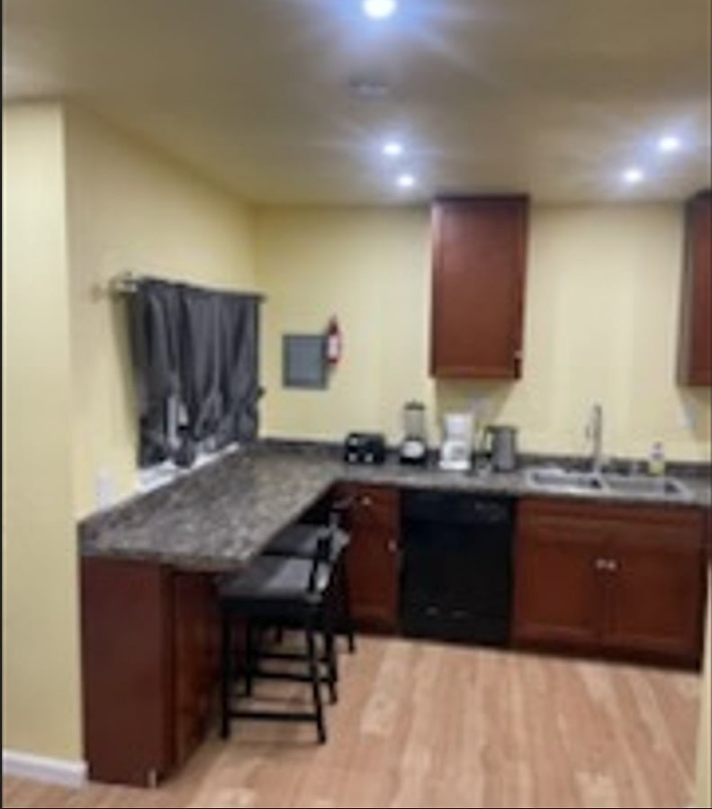 Furnished Finder property 1024554_1 photo 11