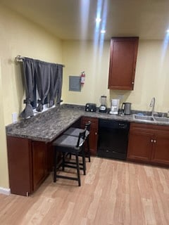 Furnished Finder property 1024554_1 photo 13